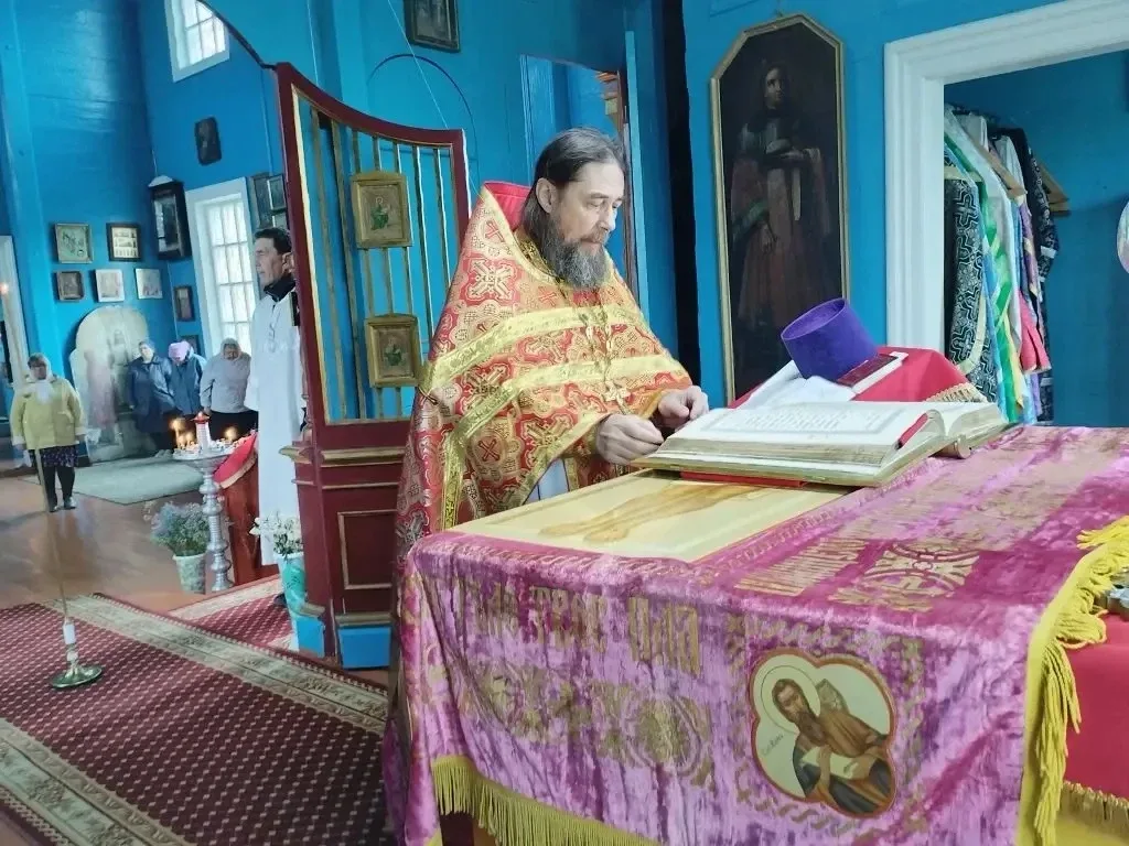 ОБЪЯВЛЕНИЕ  Следующая служба состоится в Идринском храме в воскресение 24 мая. Начало в 09:00.