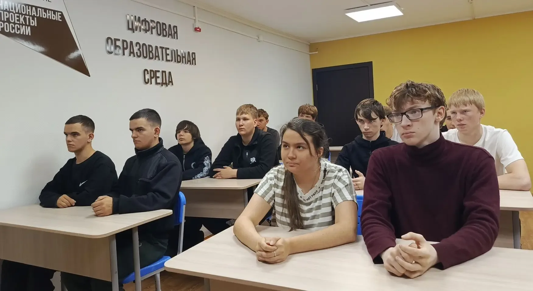 В Александровском филиале  техникума состоялся показ документального фильма «Недетский террор». В со