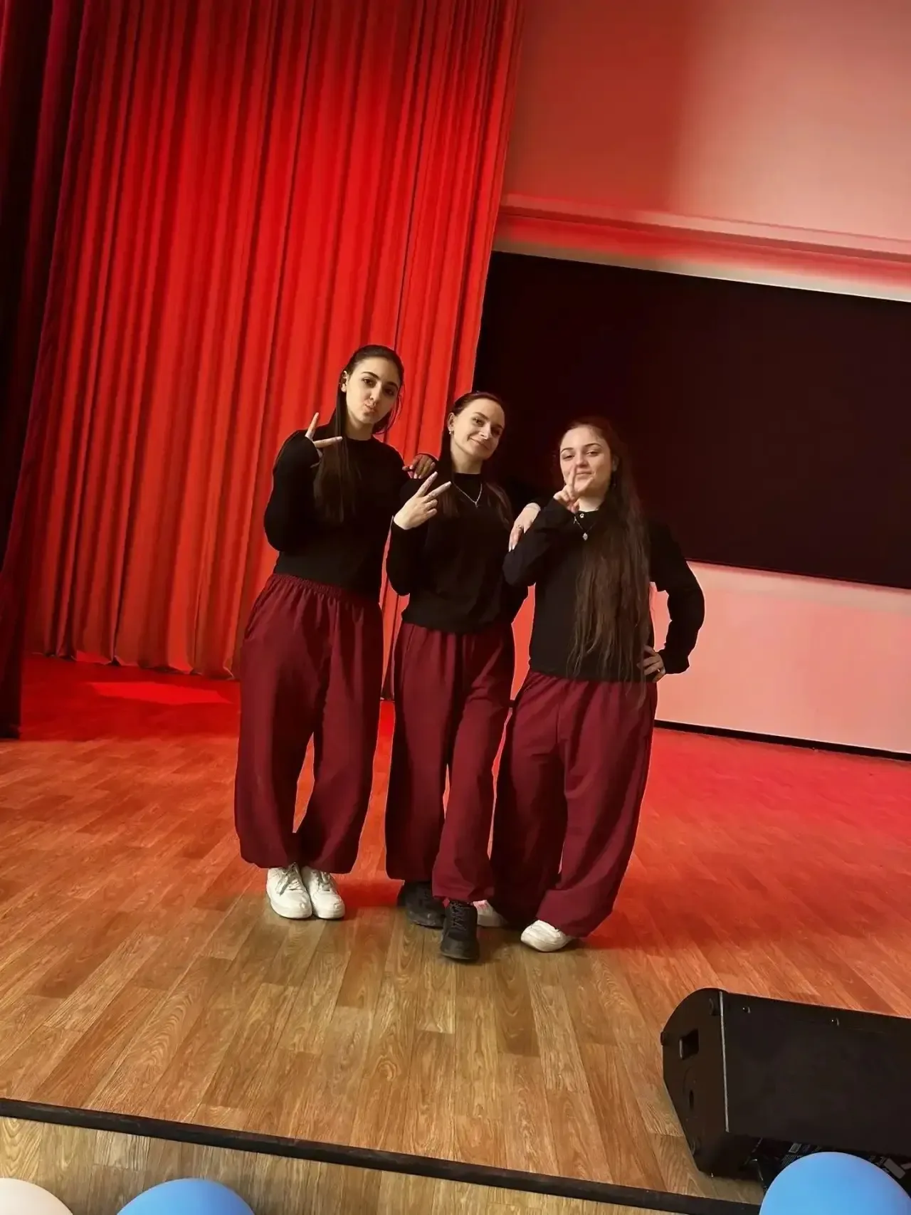 Дорогие друзья и близкие! ✨ Мы очень волнуемся и с нетерпением ждём этого дня — отчетный концерт тан