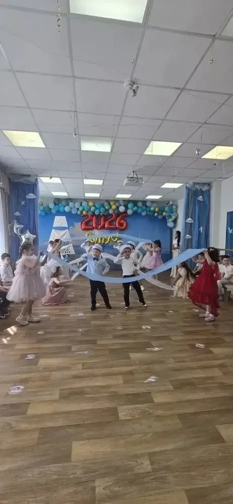 ✨ Волшебство «Алых парусов» в детском саду «Жирафик»🦒  Сегодня наши выпускники подготовительной груп