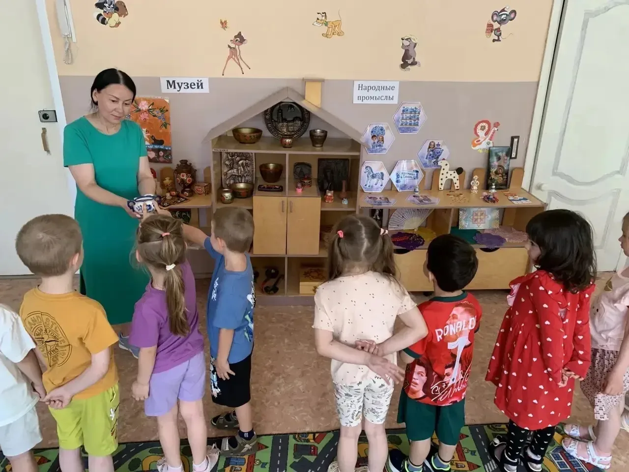 🏛️ Музеи ближе, чем кажется: музей народных промыслов в детском саду!    Мы привыкли думать, что муз