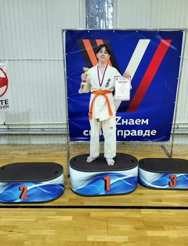 18 апреля 2026 г. проходило первенство по Киокусинкай карате в МБУ ФСК "Заречье". Пламадаля Дамиан у
