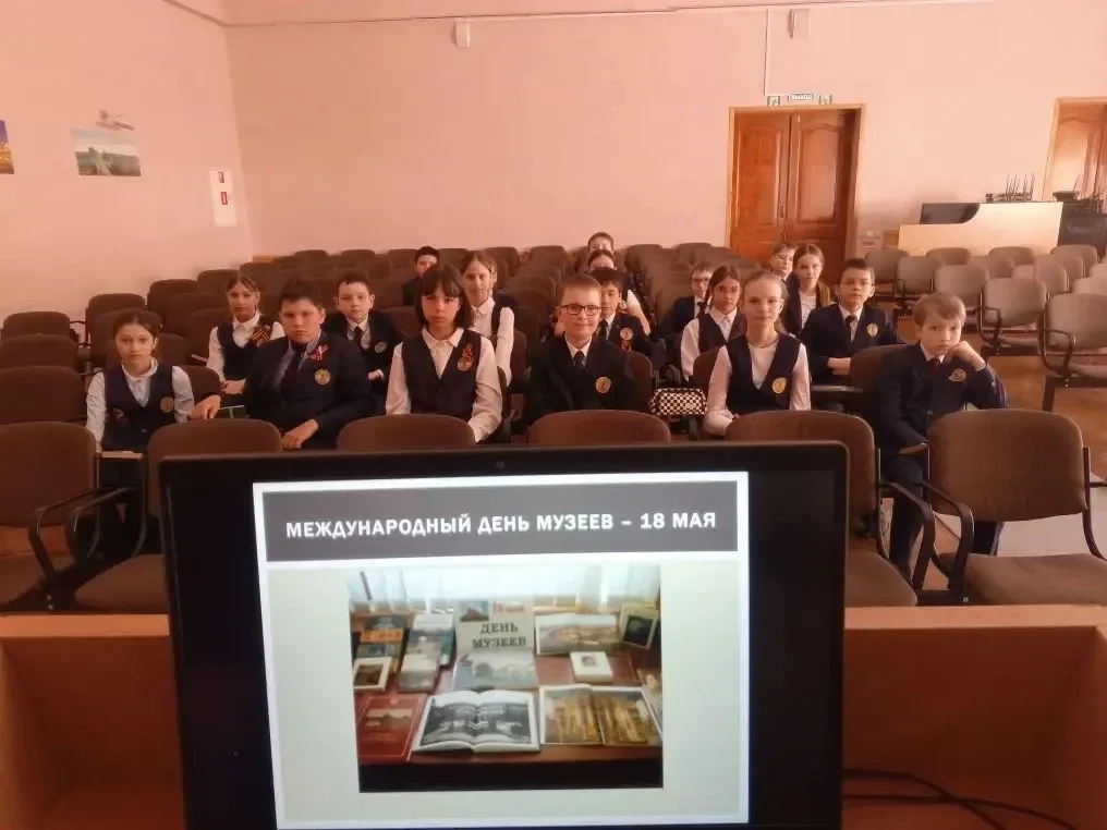 В нашей школе прошла серия познавательных бесед, организованная советниками директора по воспитанию 