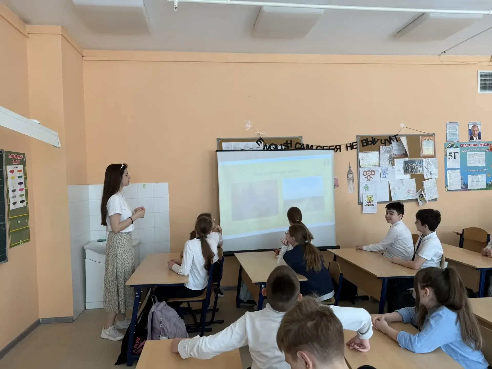 🖼️ Тайны, ожившие в преддверии праздника: лекция ко Дню музеев  В преддверии Международного дня музе