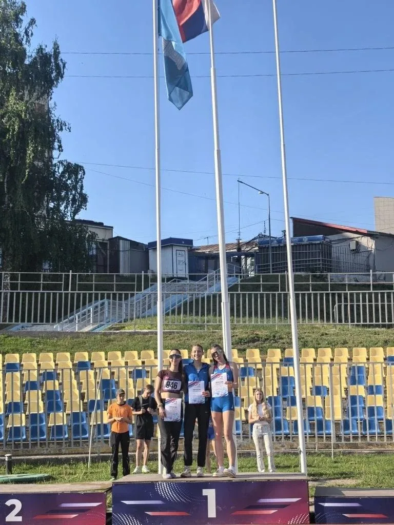 На Чемпионате и Первенстве Ульяновской области по лёгкой атлетике ученицы нашей школы показали насто