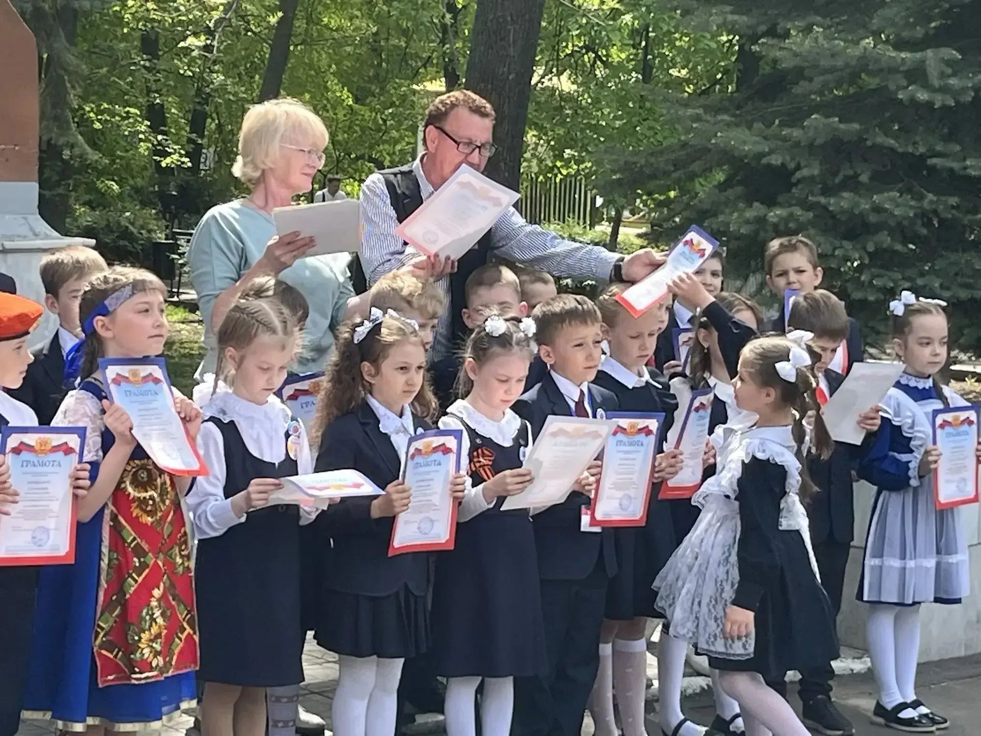 🍊 Есть победы, которые особенно радуют   ❤️В парке им. А. Матросова награждали лучшие орлятские отря