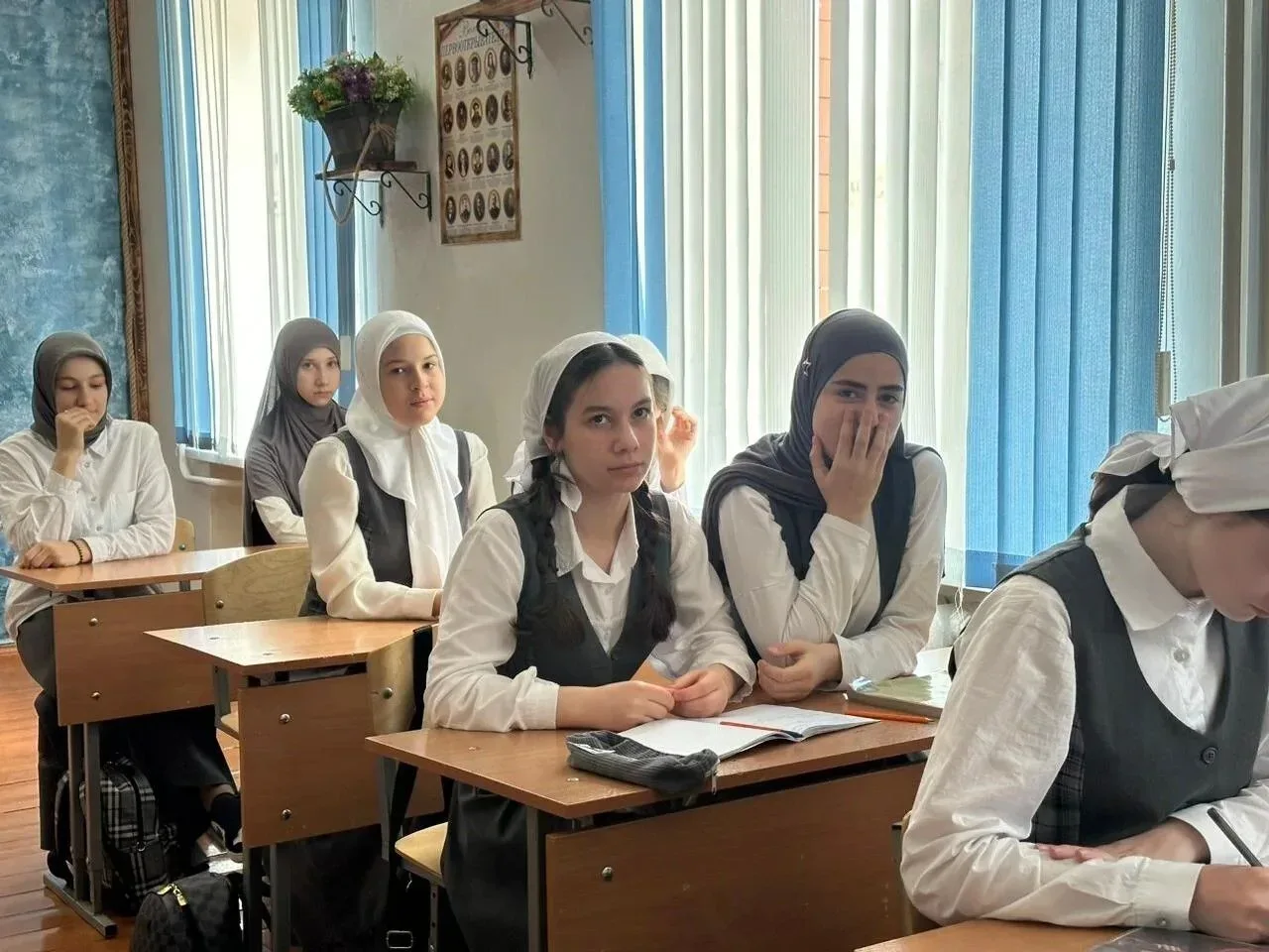 Учитель МБОУ "СОШ № 9 им. А.М. Цебиева" г. Грозного Маликова Милана Баудиновна провела с обучающимис
