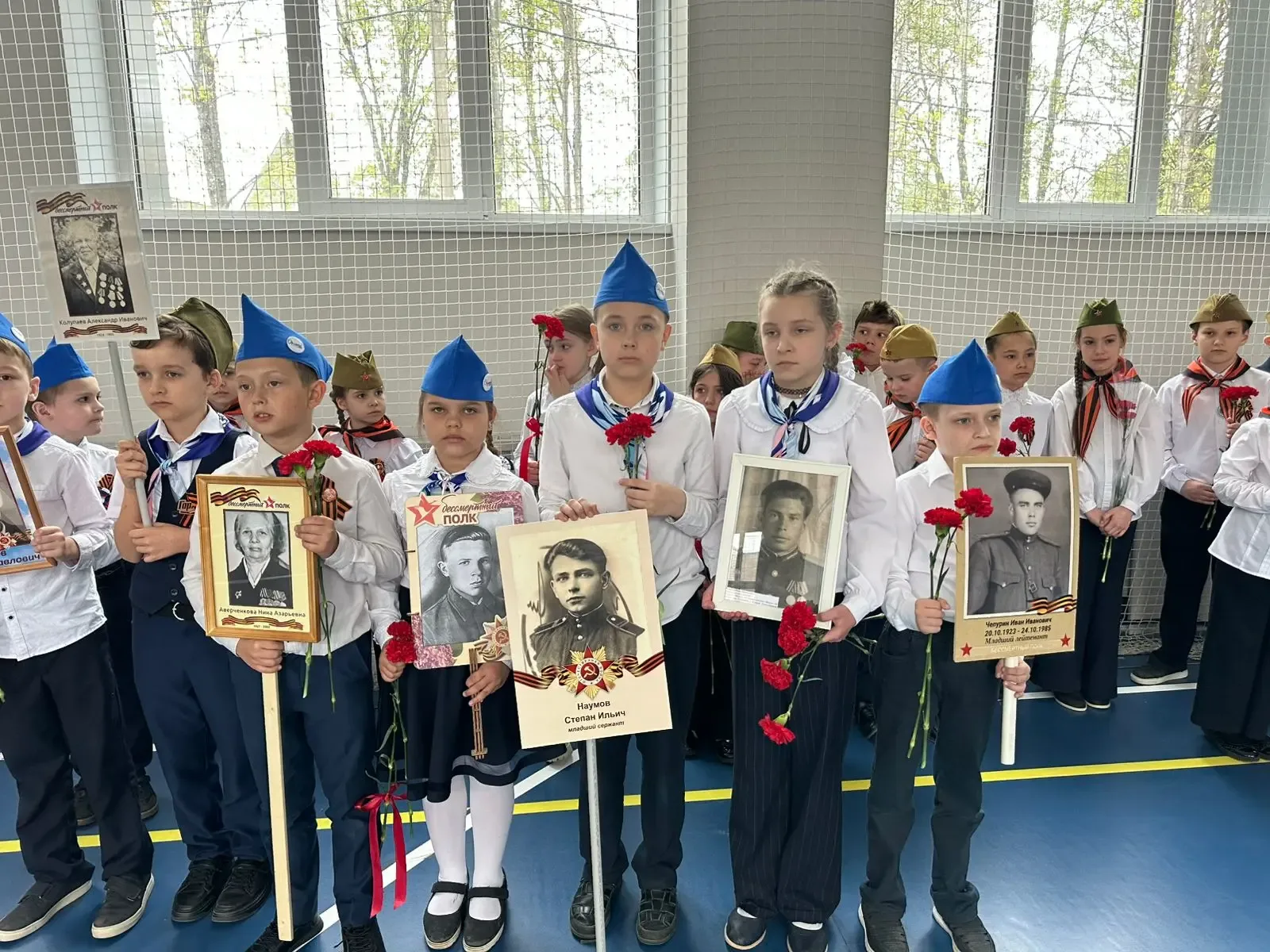 БОЛЬШЕВЯЗЕМСКАЯ ШКОЛА   🎖️8 мая в начальной школе состоялся митинг в рамках марафона «Наследники Поб