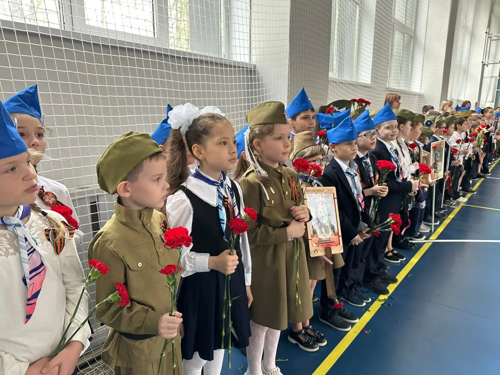 БОЛЬШЕВЯЗЕМСКАЯ ШКОЛА   🎖️8 мая в начальной школе состоялся митинг в рамках марафона «Наследники Поб