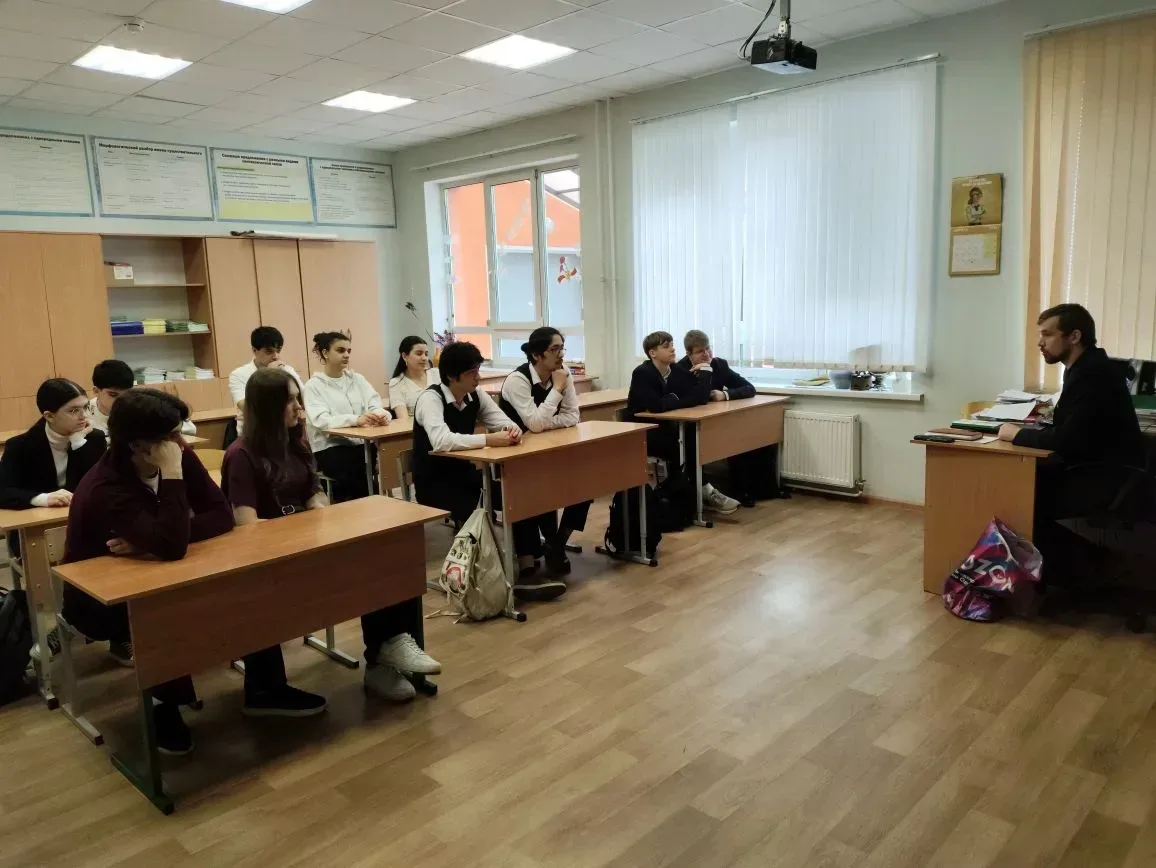 На этой неделе нашу школу посетил лектор Самарин Владимир Николаевич инструктор профилактики социаль