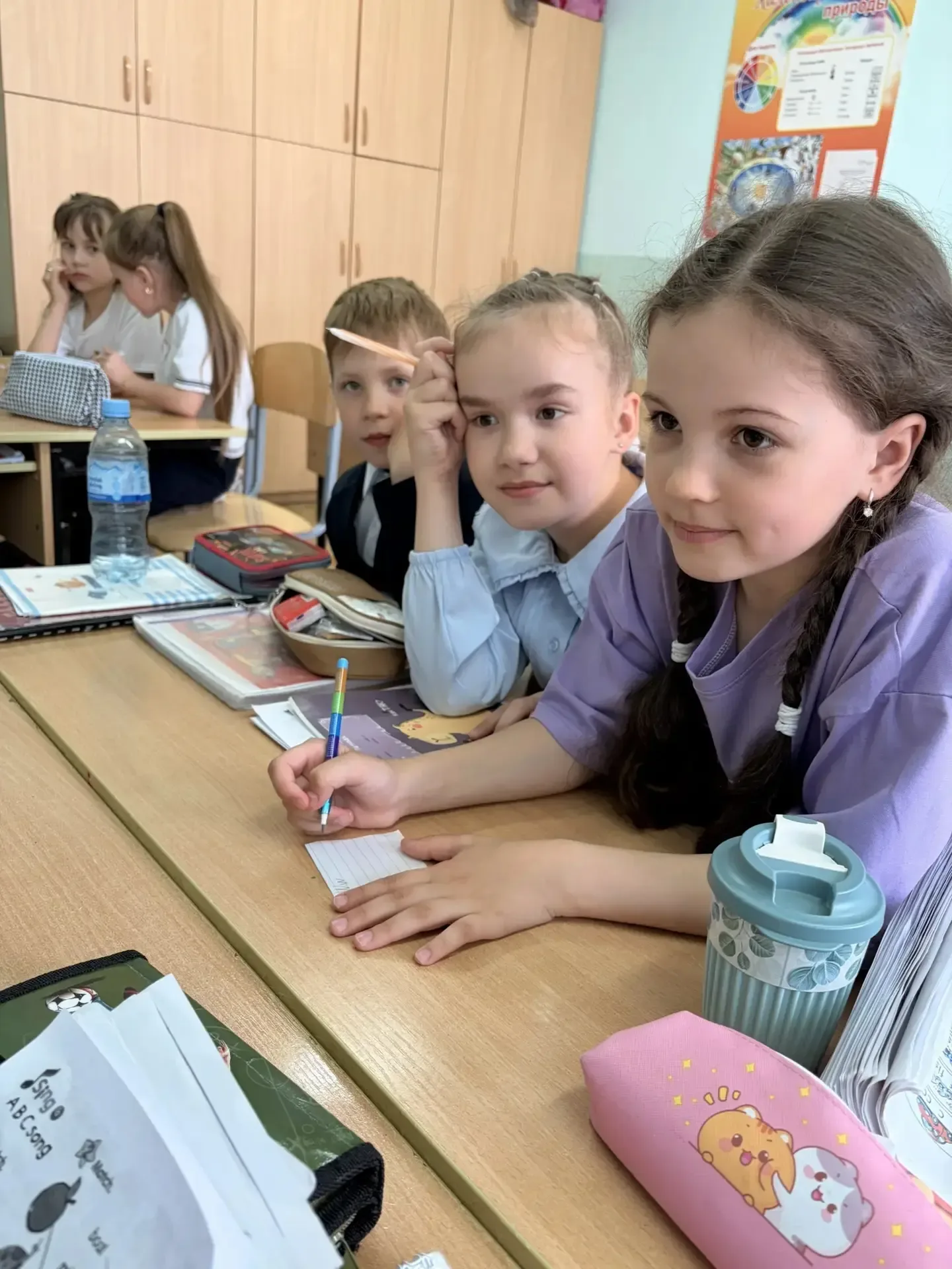 ✨️Сегодня прошли последние занятия для первоклассников "Занимательный английский" (платные услуги). 