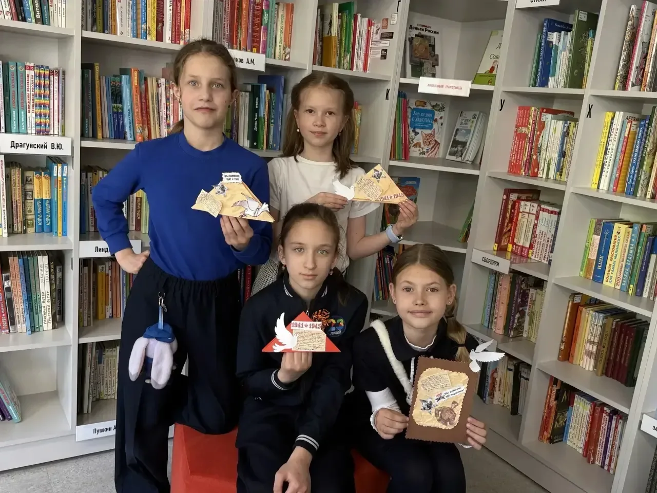 🧶 Обучающиеся модуля «Волшебный клубок» (программа «Умная продленка») вместе с педагогом Татьяной Ни