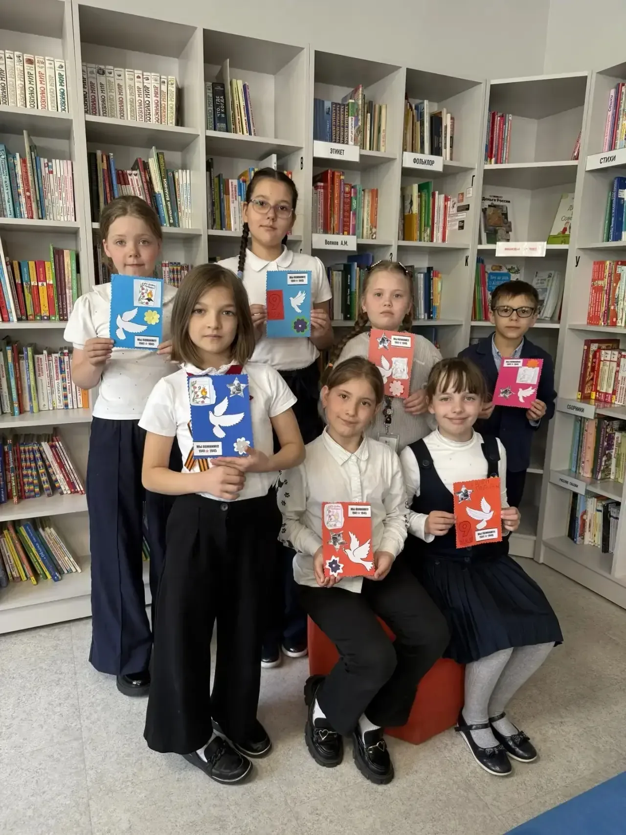 🧶 Обучающиеся модуля «Волшебный клубок» (программа «Умная продленка») вместе с педагогом Татьяной Ни