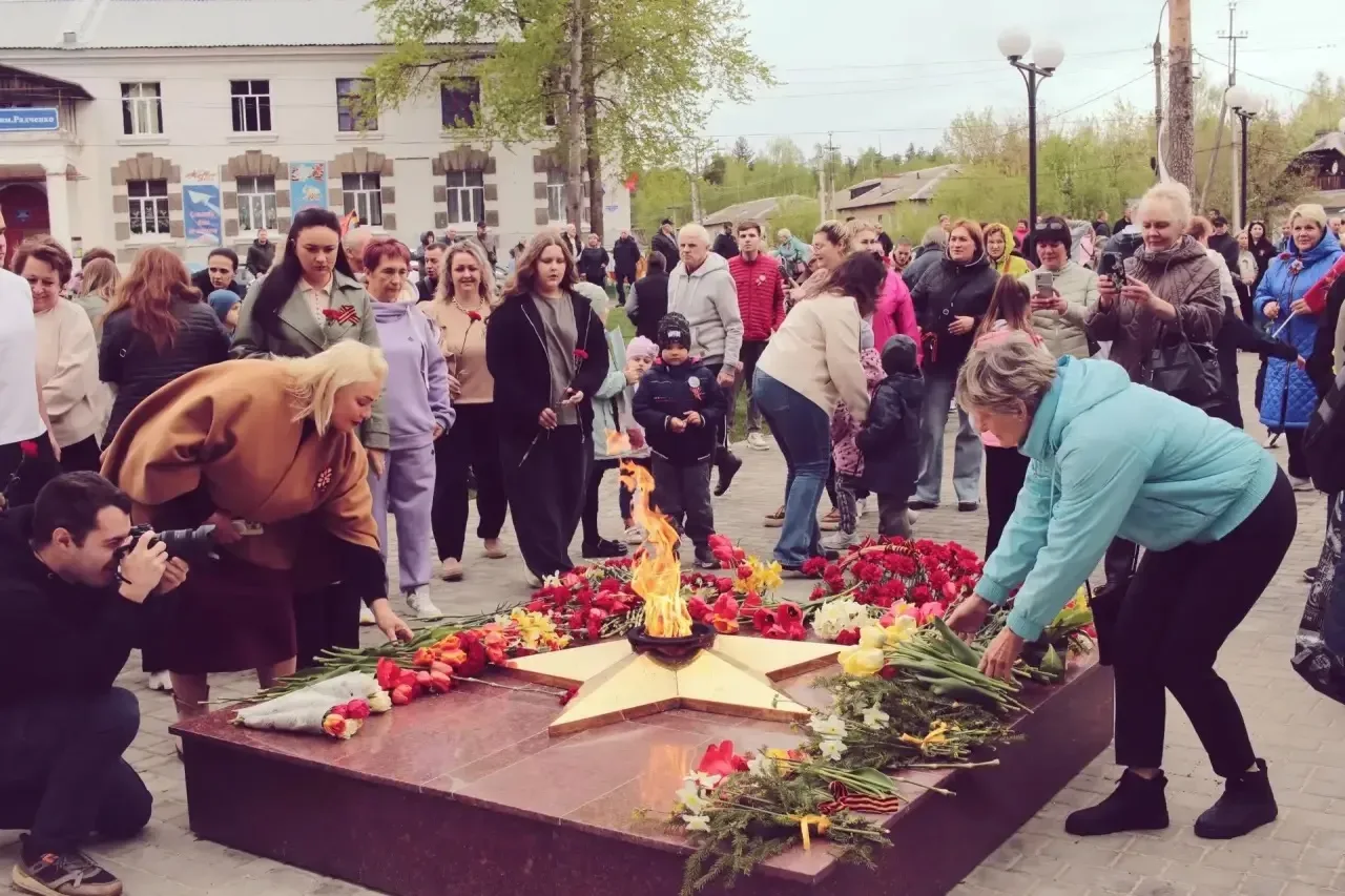 Сегодня учащиеся, родители и педагоги МБОУ «СОШ 1 г. Шатуры» (корпус 2) посетили торжественный митин