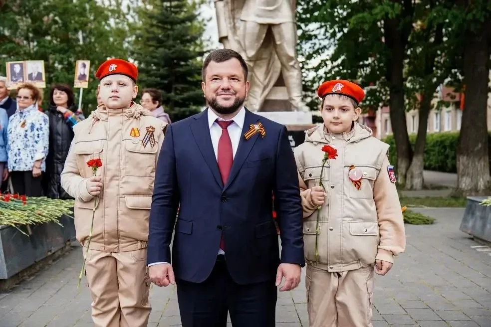 Сегодня юнармейцы отряда «Альфа» - приняли участие в торжественном митинге, посвящённом Дню Победы. 