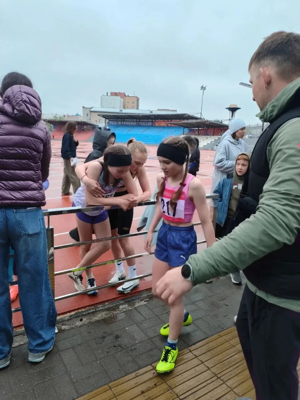 Наши девочки из МАОУ "СОШ №7" – настоящие чемпионки! Они завоевали первое место, показав просто неве