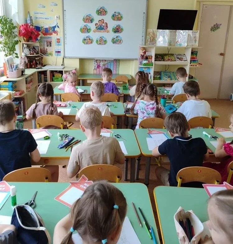 Моя семья 15 мая во всем мире отмечается Международный день семей. Воспитанники старших групп дошкол