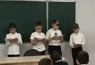 📚 МБОУ СОШ №1 Королёв  12 мая состоялось торжественное открытие фестиваля «ПроЧтения». К участникам 