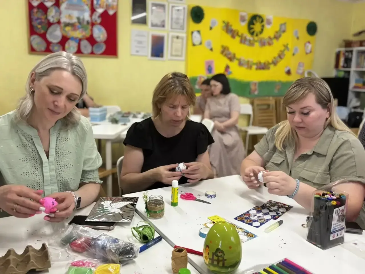«Душа каждого человека — зародыш прекрасного цветка, но расцветёт ли она, зависит от духовности восп