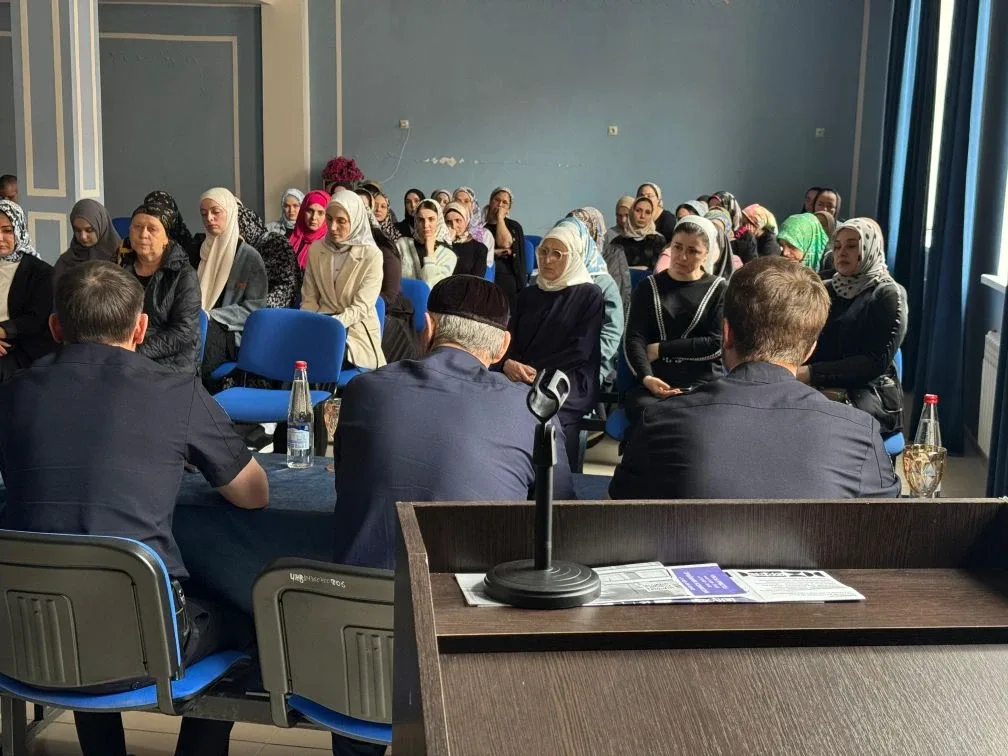 В соответствии с планом Мэрии города Грозного по профилактике терроризма и экстремизма в МБОУ «СОШ №