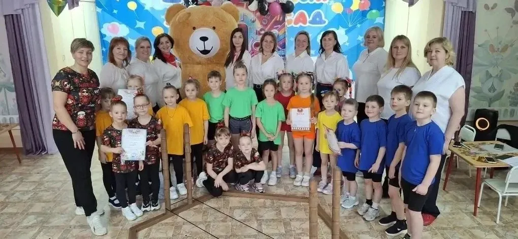 🏆 ВНИМАНИЕ! ГРОМКОЕ «УРА» НАШИМ ЗВЁЗДОЧКАМ! 🏆   Мы привыкли, что наши дошкольники отлично рисуют, по