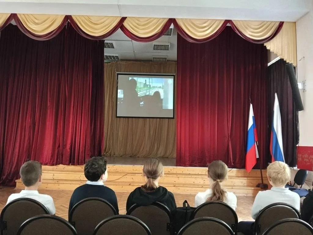 Россия комфортная: как сделать страну удобнее для жизни?  На уроке по профориентации мы говорили о т