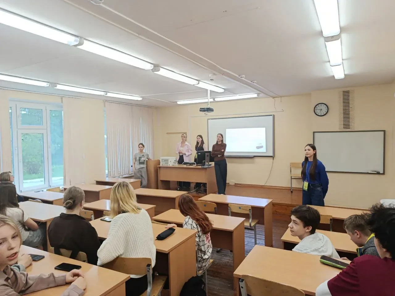В течение недели в нашей гимназии студенты департамента психологии УрФУ провели ряд  занятий для обу