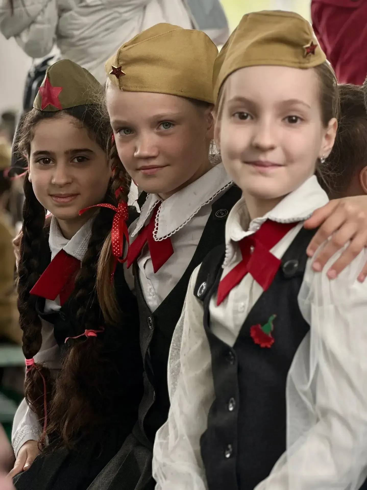 Спасибо за Победу! 🎵 Наш фестиваль хоров  В  нашей школе прошёл фестиваль хоров среди 1–6 классов, п