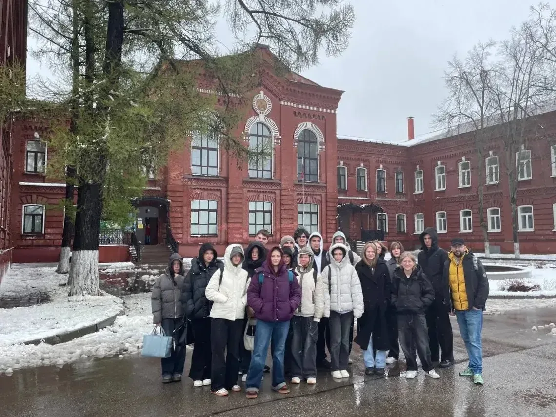 НАШИ #Выпускники #Физика #Профориентация   27 апреля учитель физики нашей школы Уробушкин Юрий Михай