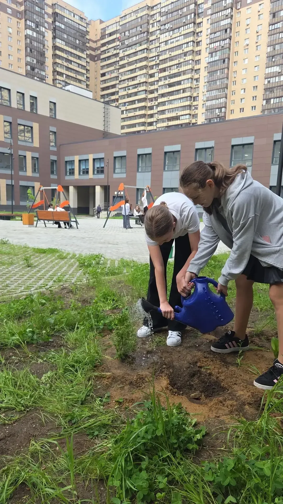 НАШИ #Экология #ПосадиДерево #ШкольнаяЖизнь  🌱 Акция «Посади дерево»  В рамках Всероссийского дня по