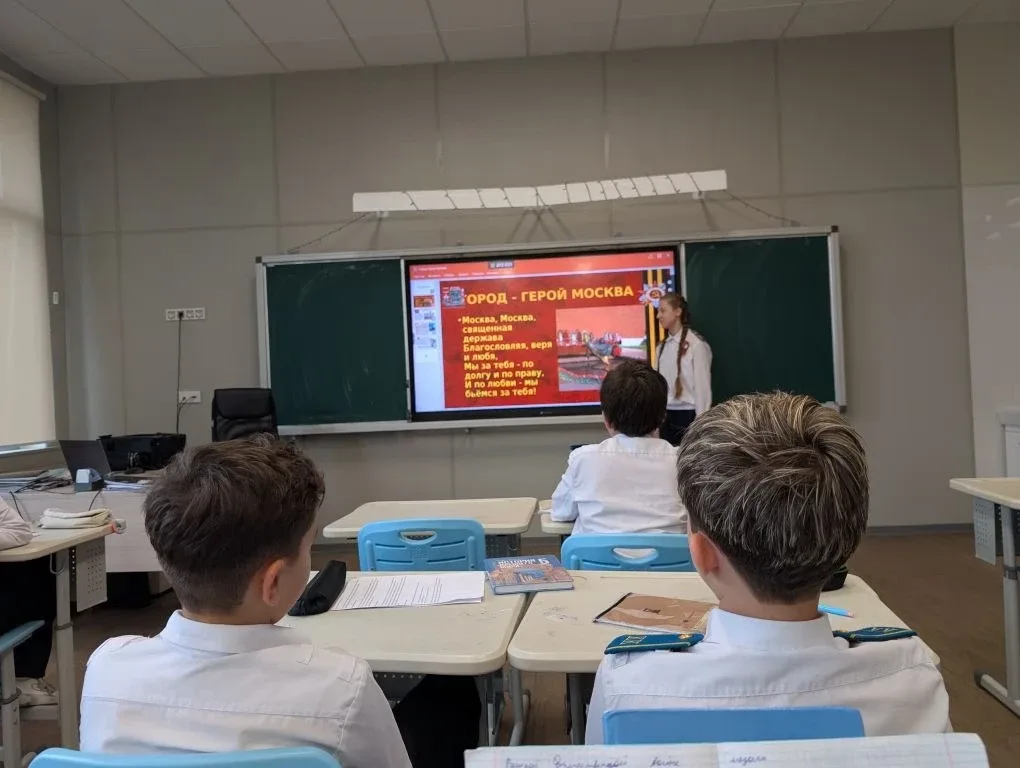 🌟 Отголоски великого 9 Мая всё ещё радуют нашу школу! 🌟  На днях учащиеся Кадетского 5 КП класса пог