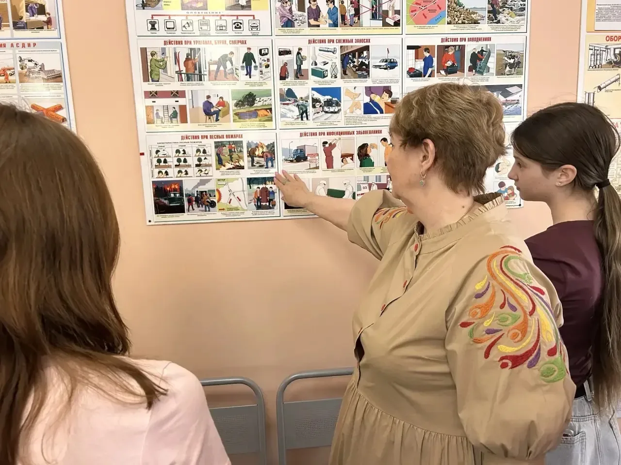 В Глебовской средней общеобразовательной школе прошли профилактические уроки по пожарной безопасност