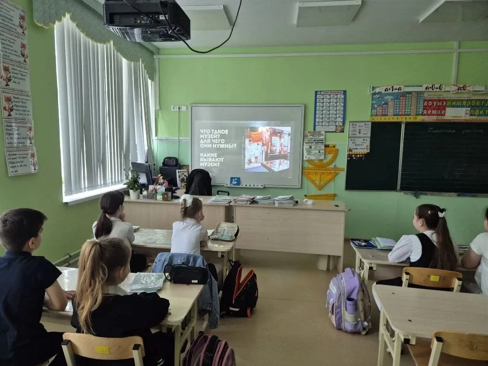 🏛 День музеев в нашей школе!  18 мая в МБОУ СОШ №11 им. А.М. Позынича прошли увлекательные классные 