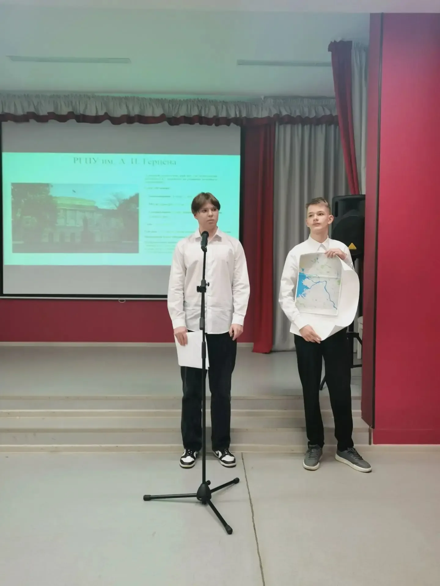 🎓 Школьный конкурс при поддержке СПбГИПСР  28 апреля команды обучающихся 8-х классов приняли участие