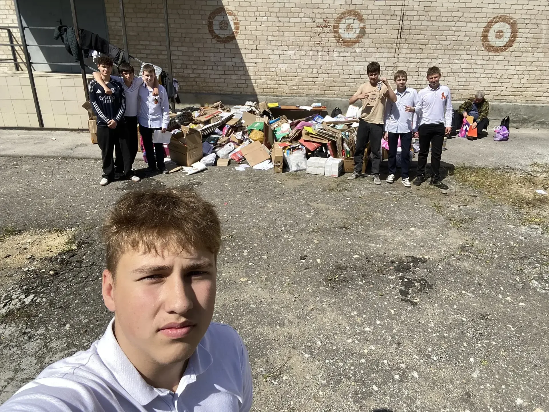 🌿"Сдай макулатуру" и Зеленая весна  МБОУ "Школа 61" принимает активное участие в акции по сбору маку