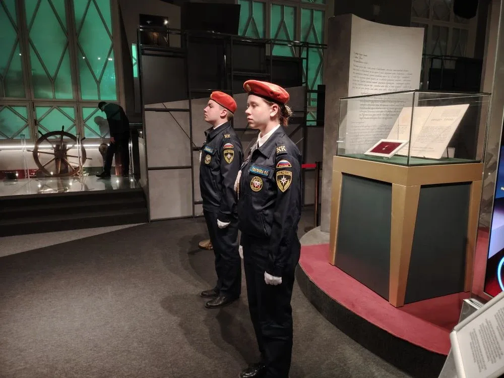 Сегодня, в день 81-й годовщины Великой Победы, мы с гордостью отмечаем событие, которое происходит л