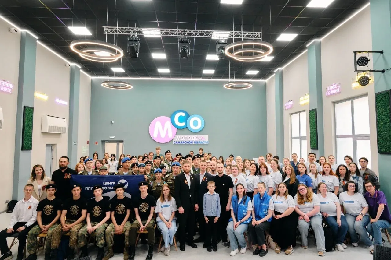 ⭐ Наш Посол Победы на Межрегиональном слёте в Самаре!  💥 Более 150 добровольцев объединил Межрегиона