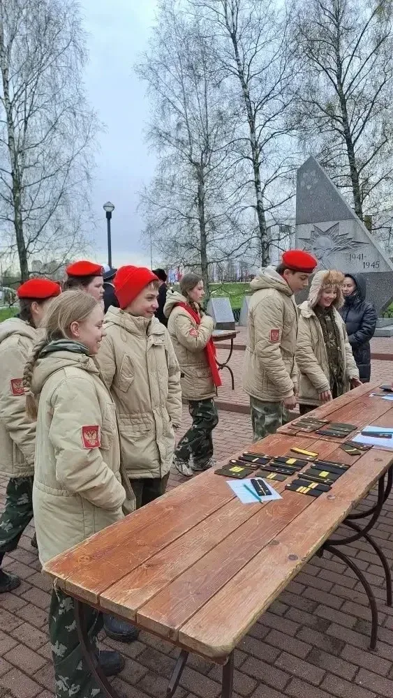 Сегодня отряд «Я-Патриот» принял участие в масштабном Военно-Патриотическом состязании «Юнармия Впер