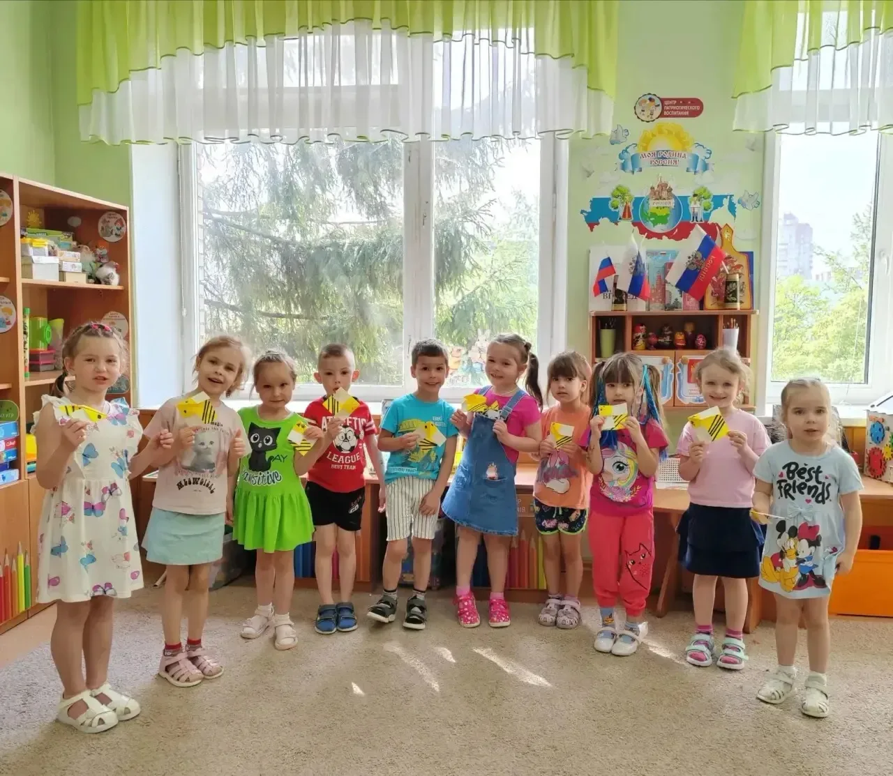 20 мая — Всемирный день пчёл. ✅ Этот праздник привлекает внимание к огромной роли медоносных пчёл: о