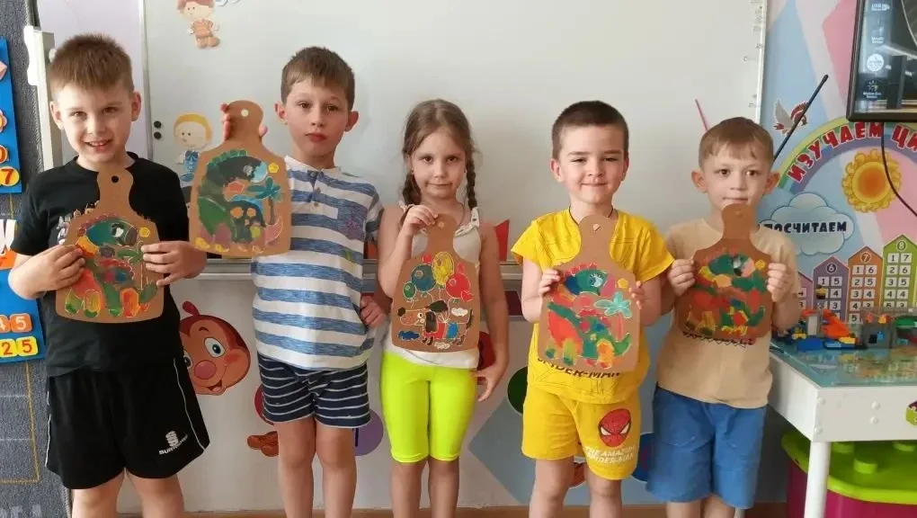20 мая — Всемирный день пчёл. ✅ Этот праздник привлекает внимание к огромной роли медоносных пчёл: о