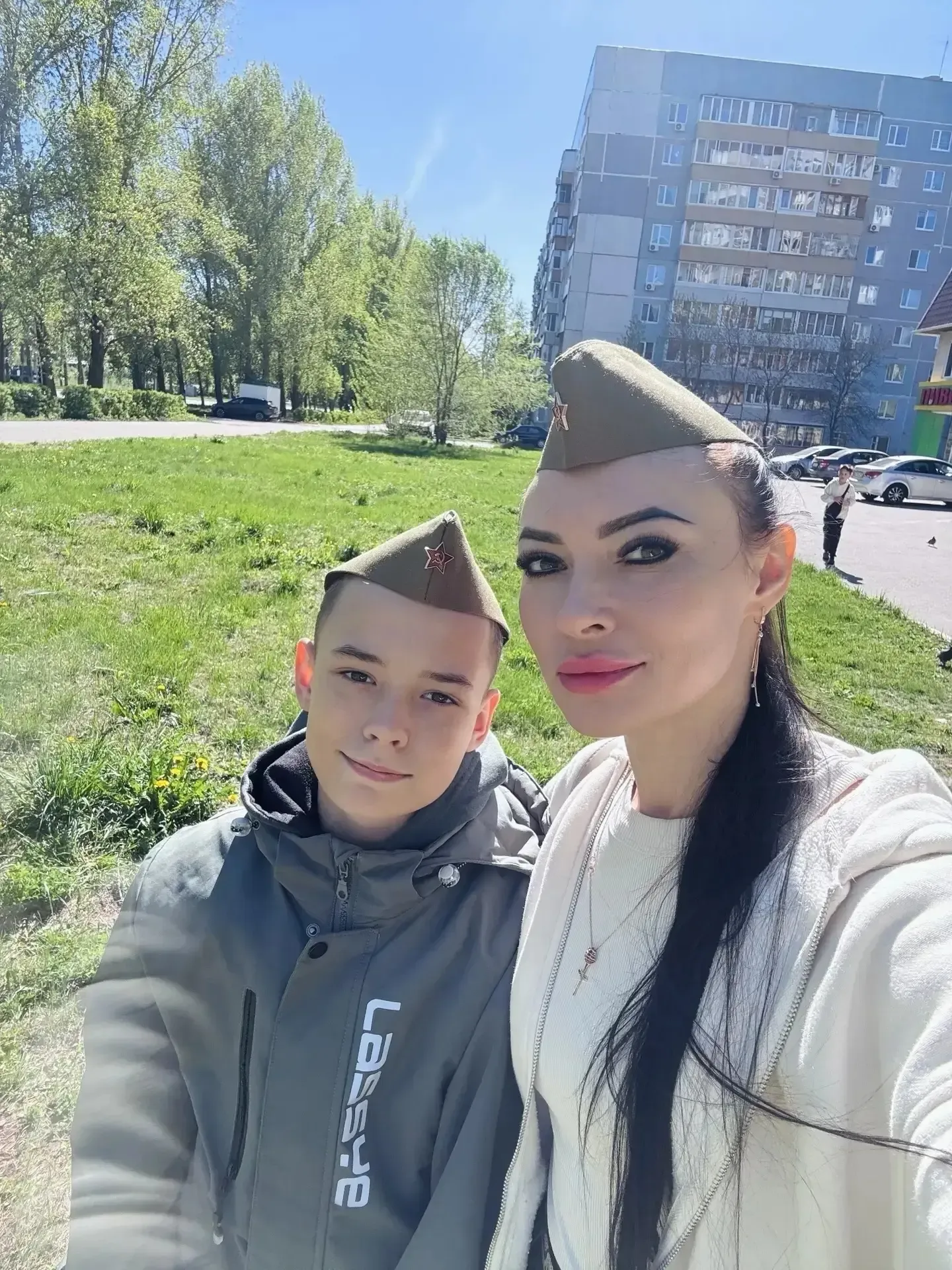 9 мая - один из самых важных праздников в нашей стране.  ✅ Это День Победы советского народа над нац