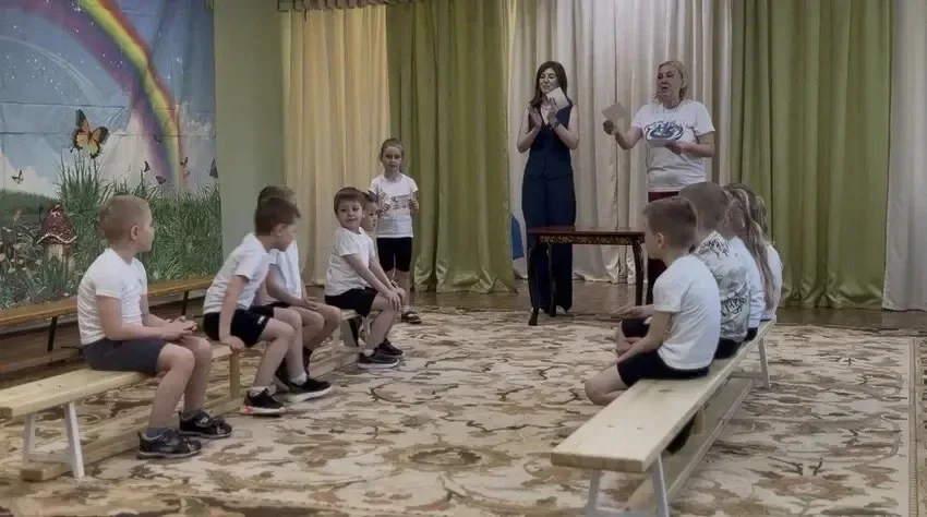 🌟 Итоговое занятие по физической культуре в старшей группе №4 "Говоруша" ДО "Радуга" : «Самый длинны