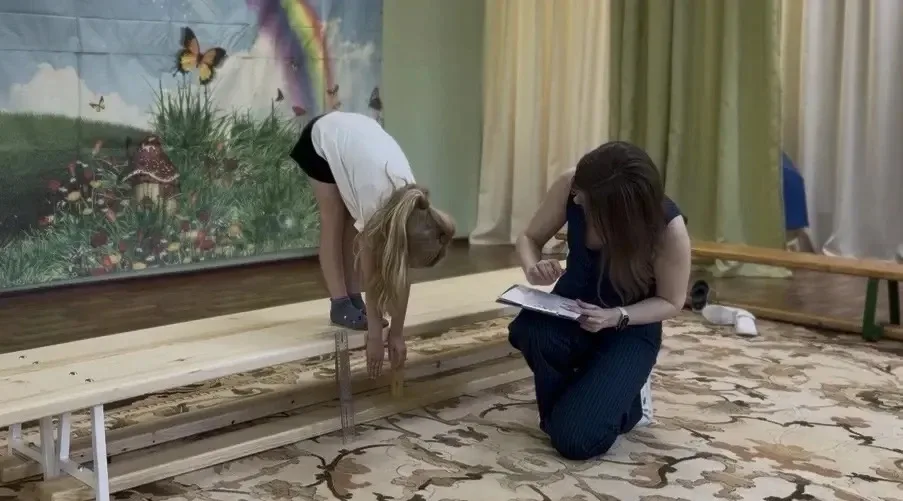 🌟 Итоговое занятие по физической культуре в старшей группе №4 "Говоруша" ДО "Радуга" : «Самый длинны