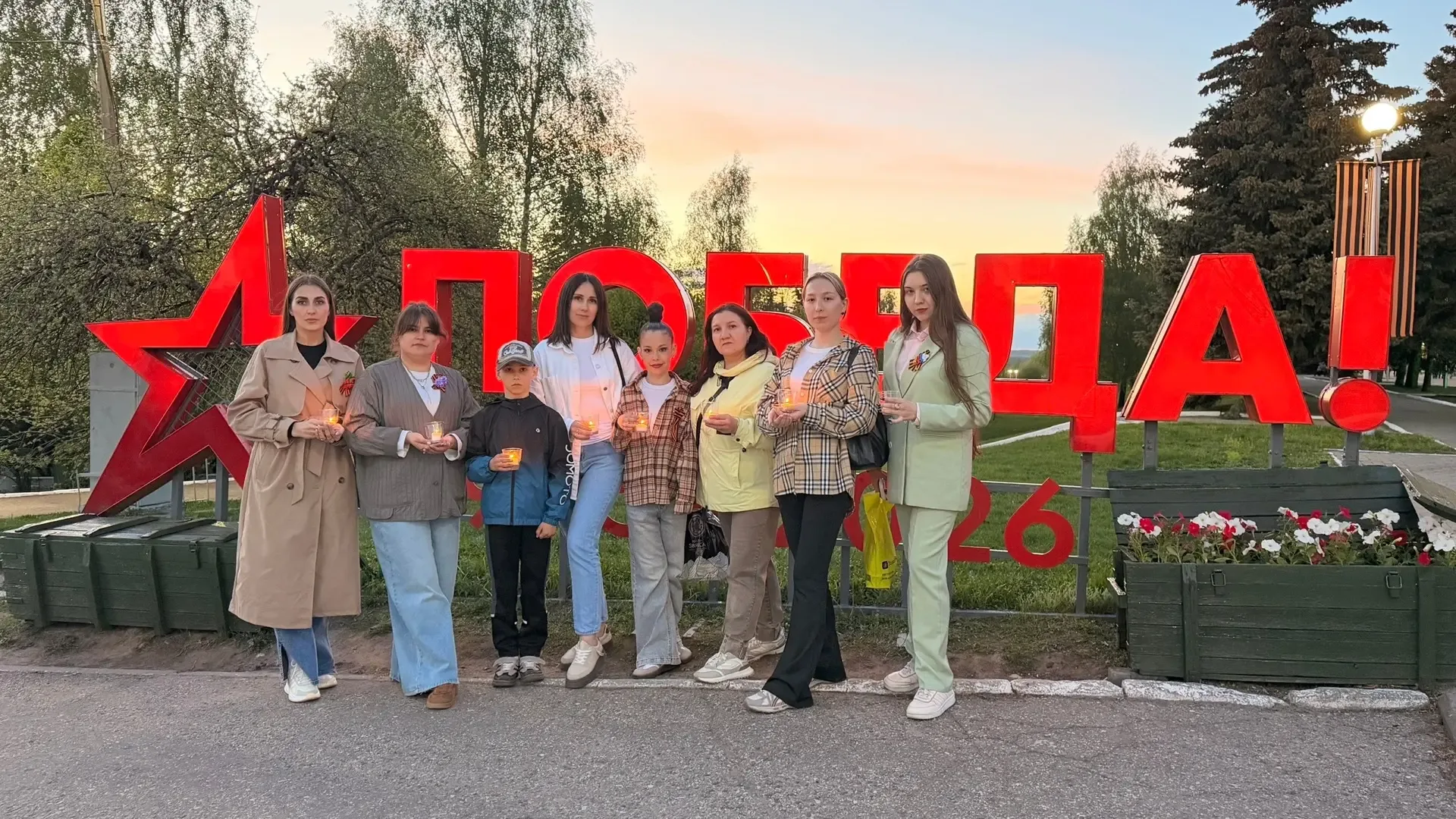 🕯️8 мая в г.Чебоксары прошла всероссийская акция «Свеча памяти». Обучающиеся нашей школы, педагоги, 