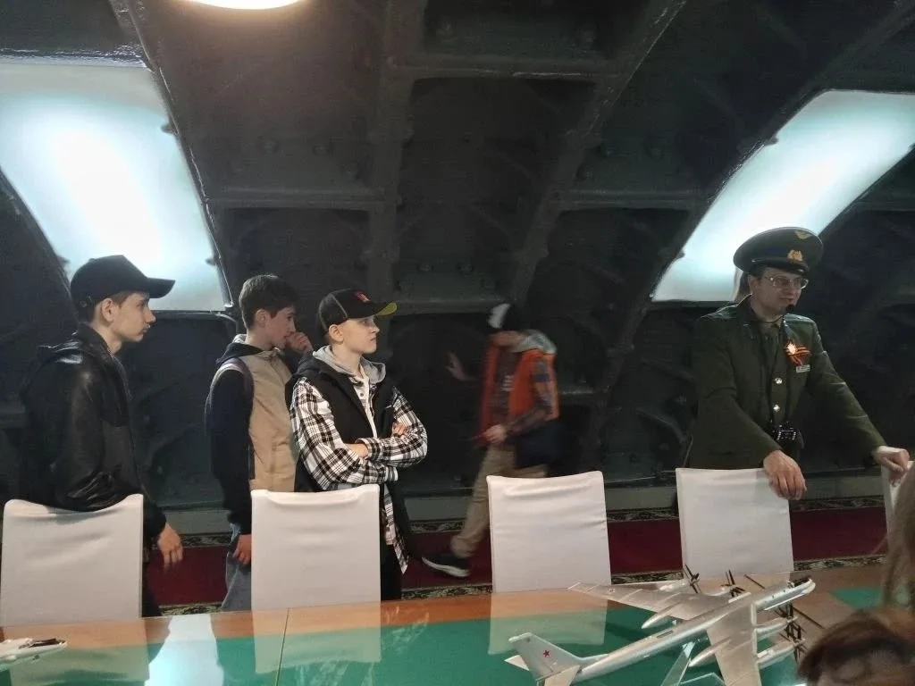 Один день — пять эпох. Гимназисты 7А, 7Б и 6Г классов  посетили столицу нашей  Родины. 🚌✨  Вот это п