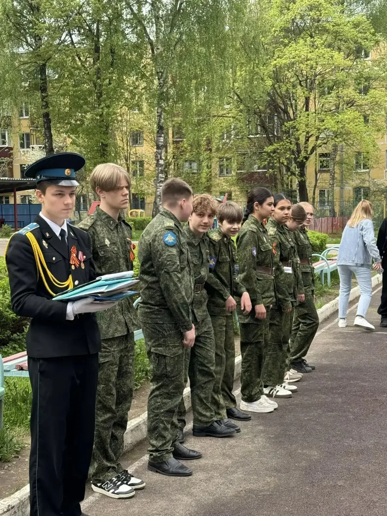 В детском саду «Золотая рыбка» прошла спортивная военно-патриотическая зарница, посвященная Дню Побе