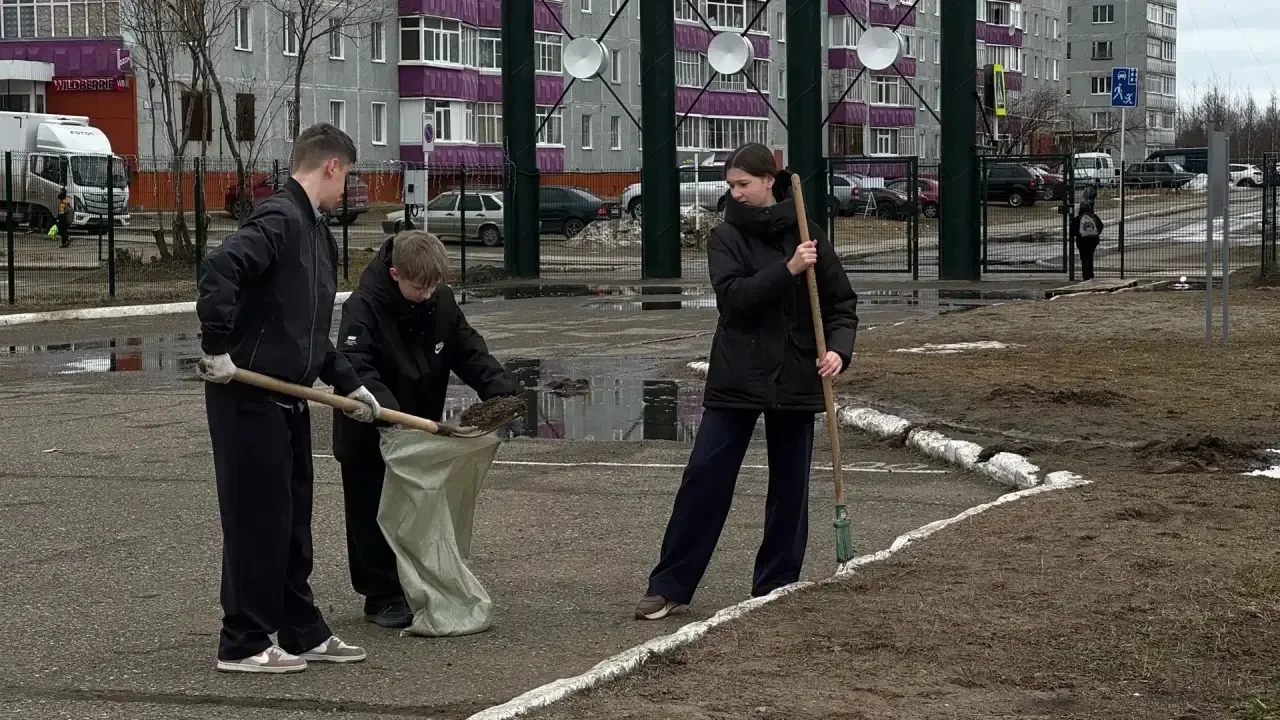 Чистота и командный дух: как семиклассники устроили «Первомайский субботник» в игровом формате  30 а