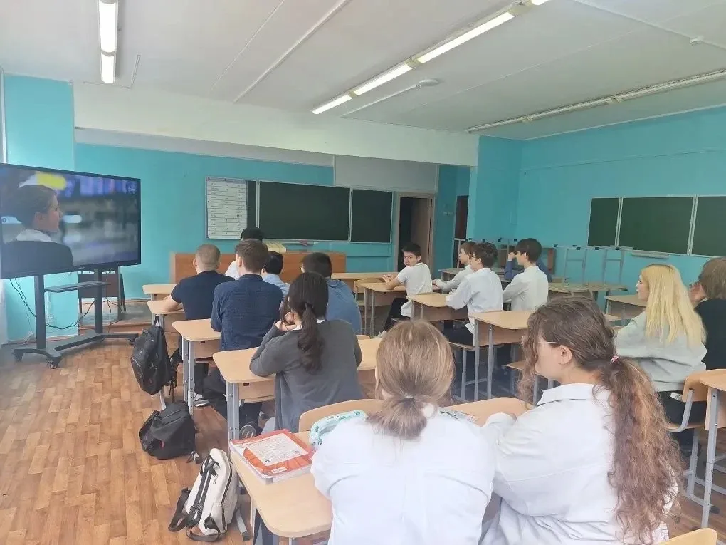 ✅14 мая   в 6-11 классах проведено очередное внеурочное занятие курса  «Россия -Мои горизонты»  ✅ Пр