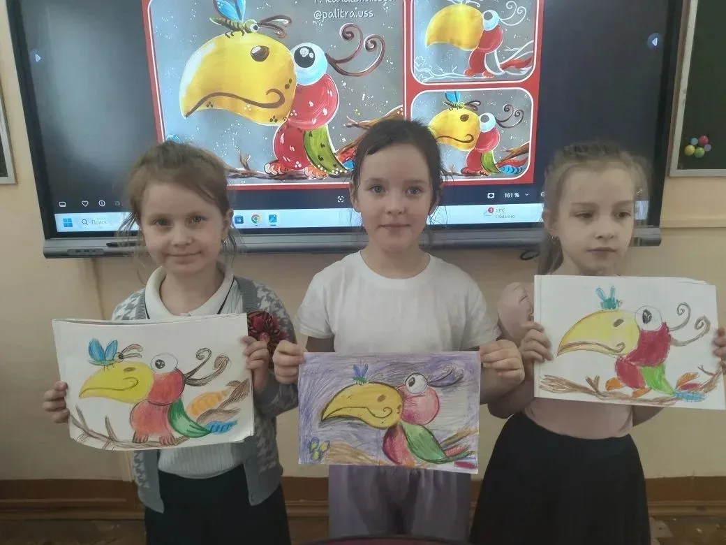 🖼На внеурочнрй деятельности под руководством Мешковой Л. М. рисовали пастелью. На первый взгляд може