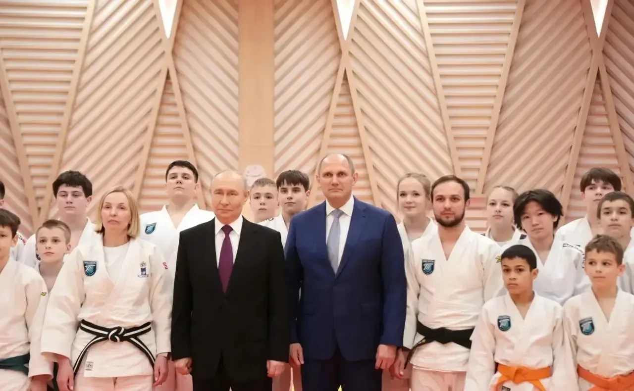 🏆За пределами учебы: достижения вне школы.  👏 Шабарова Вероника, 2 Р класс, 3.05.26 на XXII Всемирно